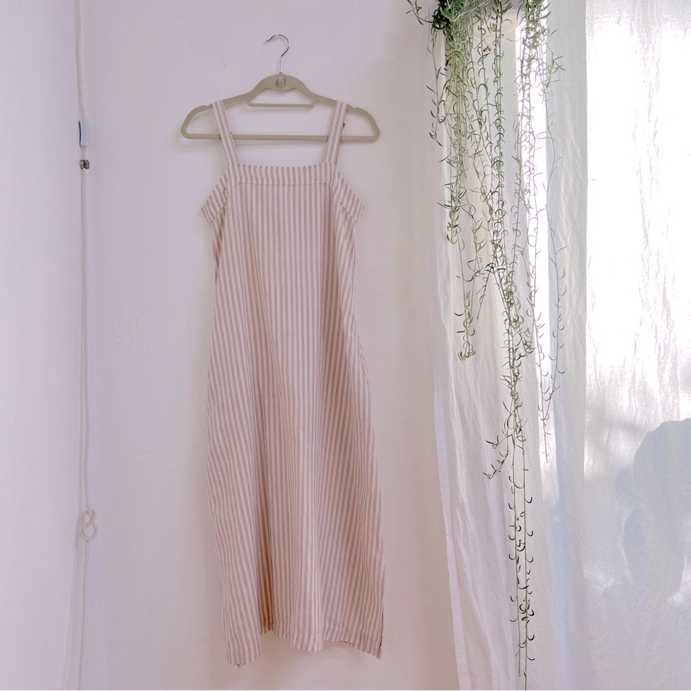 Indie Designer Ali Golden linen/cotton blend midi dress